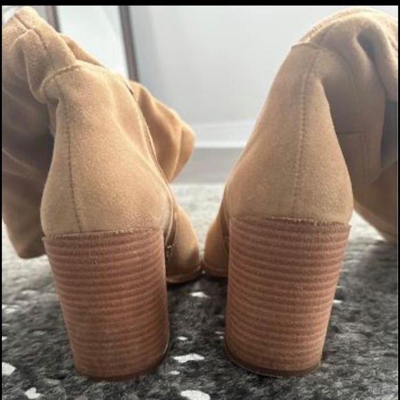 SOLD Steve Madden Haimi Tall Boot 8.5 - Picture 3 of 6